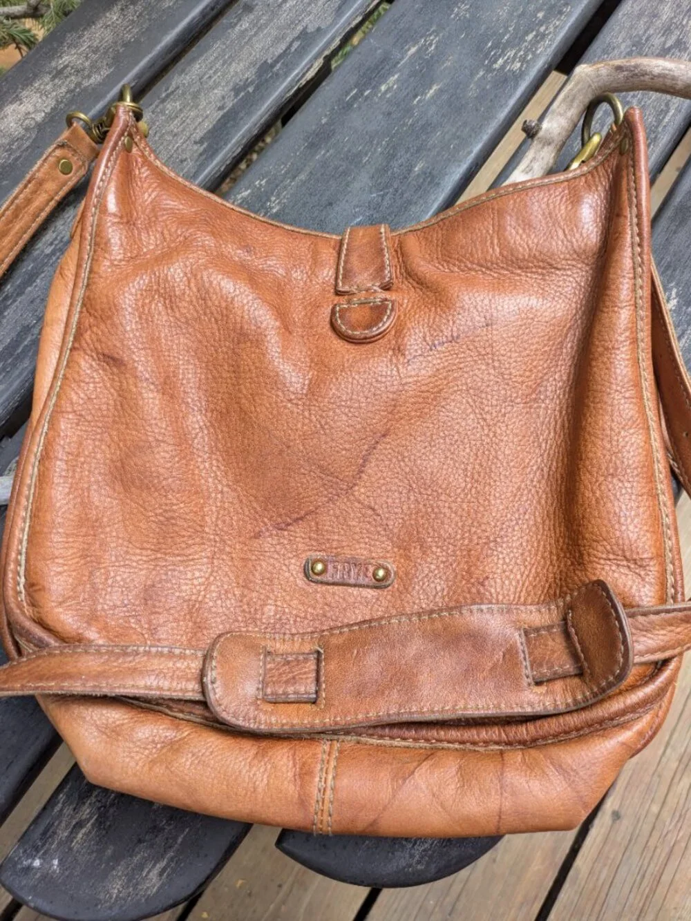 FRYE Vintage Campus Cognac Leather Crossbody Handbag w/ Logo Tag.